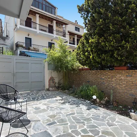 Дом отдыха Nikas Kanali (Corfu)